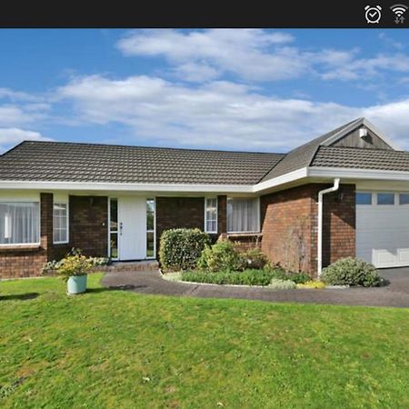 Close To Auckland Airport, No Inside Or Outside Smoking Exterior photo